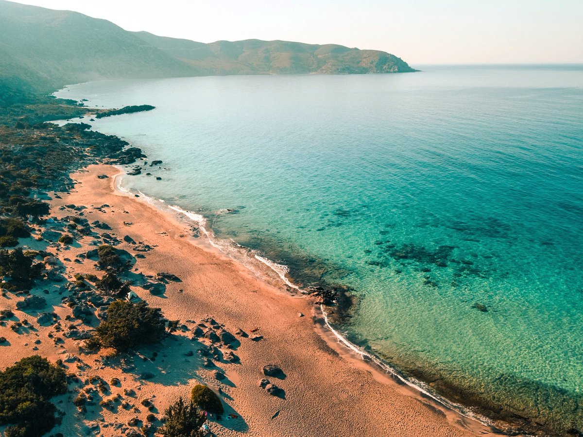 simeonst91's tweet photo. Probably the best beach in #Crete! #DJI #djimavicmini #Travel #Greece https://t.co/Yb4Fy3dPCh