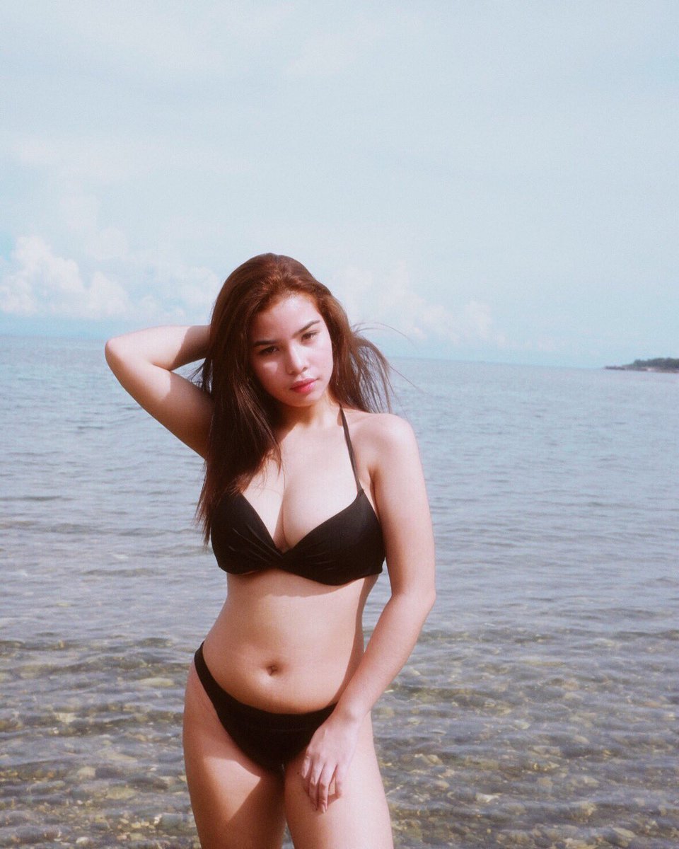 mikeewafa's tweet image. Stop and stare hun 😘