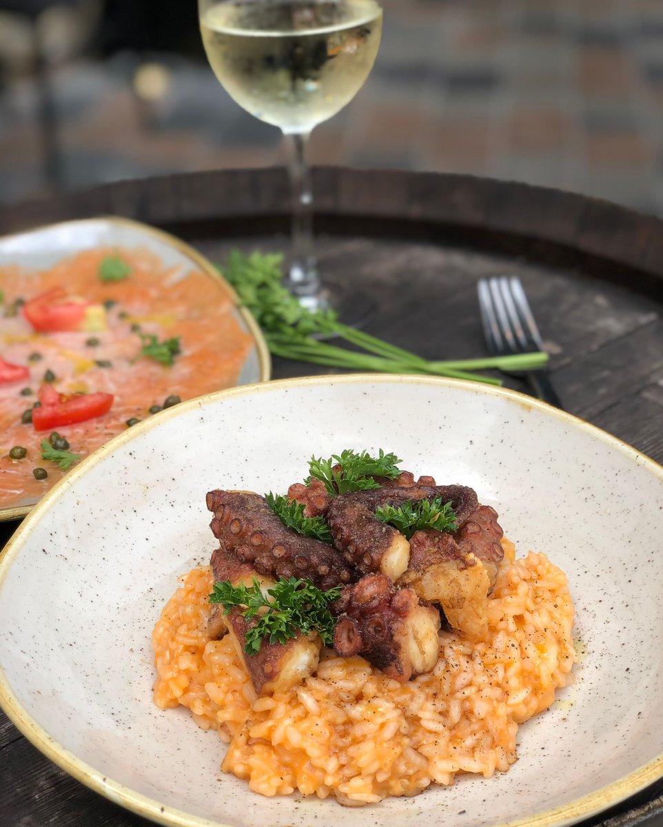 A new adventure of flavors is here.  Join us for dinner and enjoy our new 𝙼𝚒𝚊𝚖𝚒 𝚂𝚙𝚒𝚌𝚎 ❤️ three course menu at any of our locations.  Also available for outdoor dining, take out and delivery at Novecento.com.   
#MiamiSpice