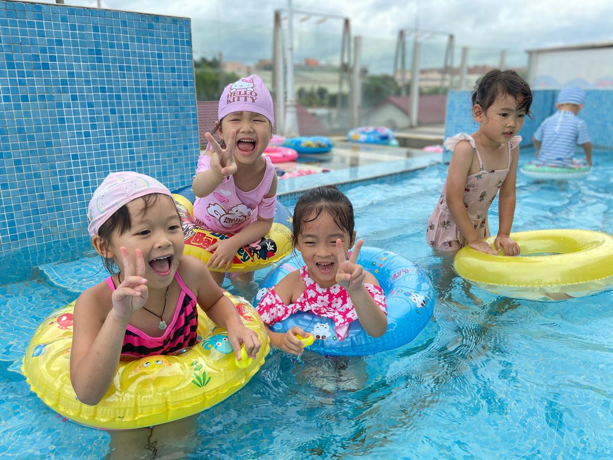 PHNIXEN's tweet image. With a heat pump for your pool, your kids can make a splash with pools at all season just like the kids in PHNIX kindergarten!
Buy one now from: phnix-e.com
#PHNIX #HeatPump