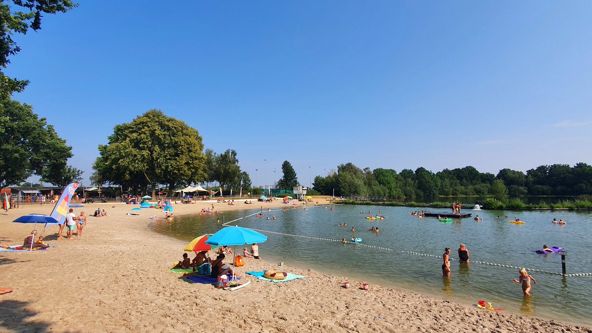 Vakantie in eigen dorp <a href="/BerkelEnschot/">Berkel Enschot</a>. Best prima vol te houden 😎 #staycation #familytime