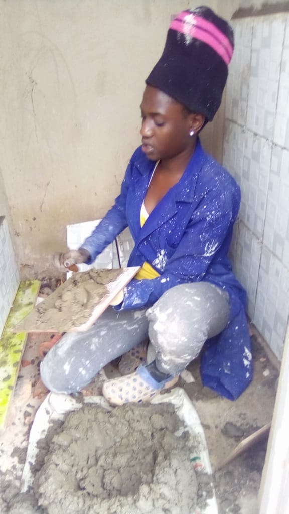HustleQueen01's tweet photo. Today I gave back to my community. I tiled the public toilets for free. Please don't forget to retweet my next client maybe on your timeline.❤ https://t.co/Rowtge4mUd