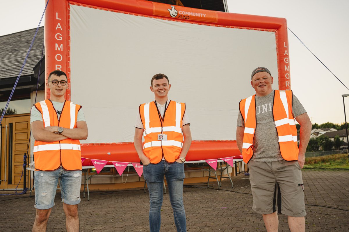 TNLComFundNI's tweet image. Delighted to announce £2.1m funding today to support local people during these uncertain times, thanks to #NationalLottery players.👏 Including @Lagmoreyouth who are using £8,050 for socially distanced activities to support the community. bit.ly/31I4aCG