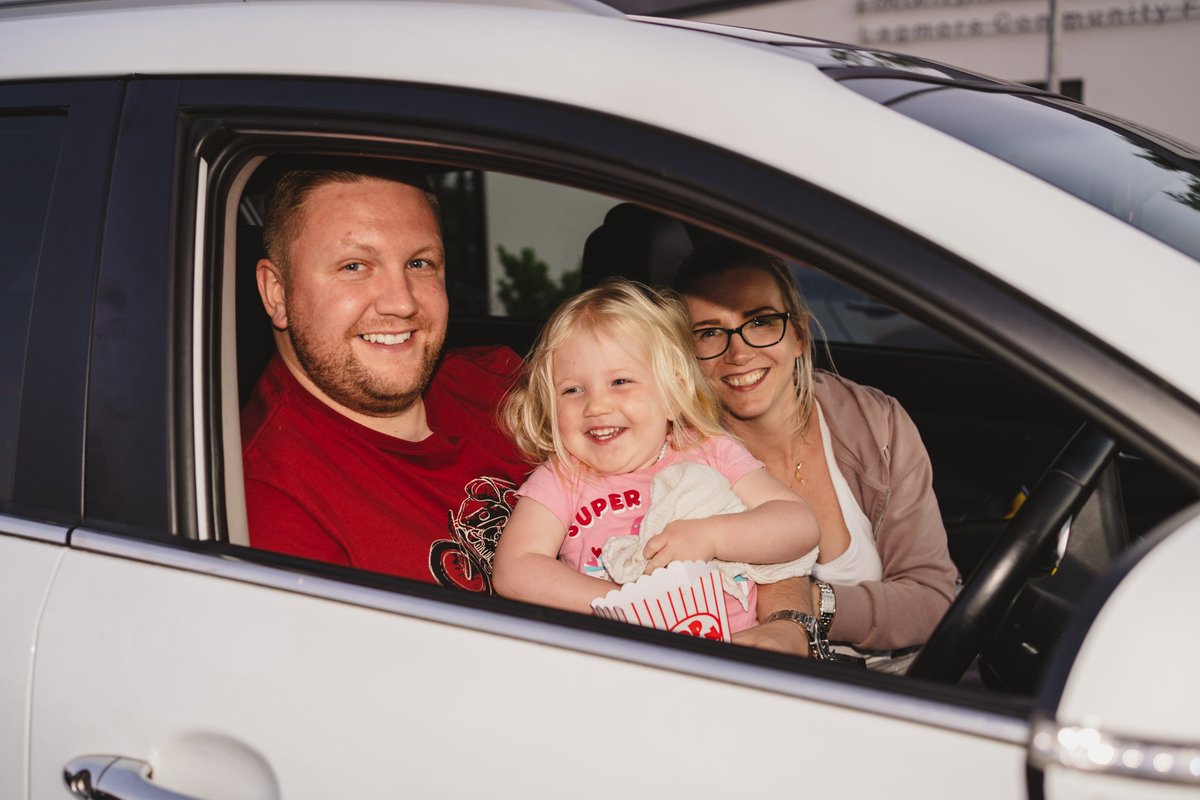 TNLComFundNI's tweet image. Delighted to announce £2.1m funding today to support local people during these uncertain times, thanks to #NationalLottery players.👏 Including @Lagmoreyouth who are using £8,050 for socially distanced activities to support the community. bit.ly/31I4aCG