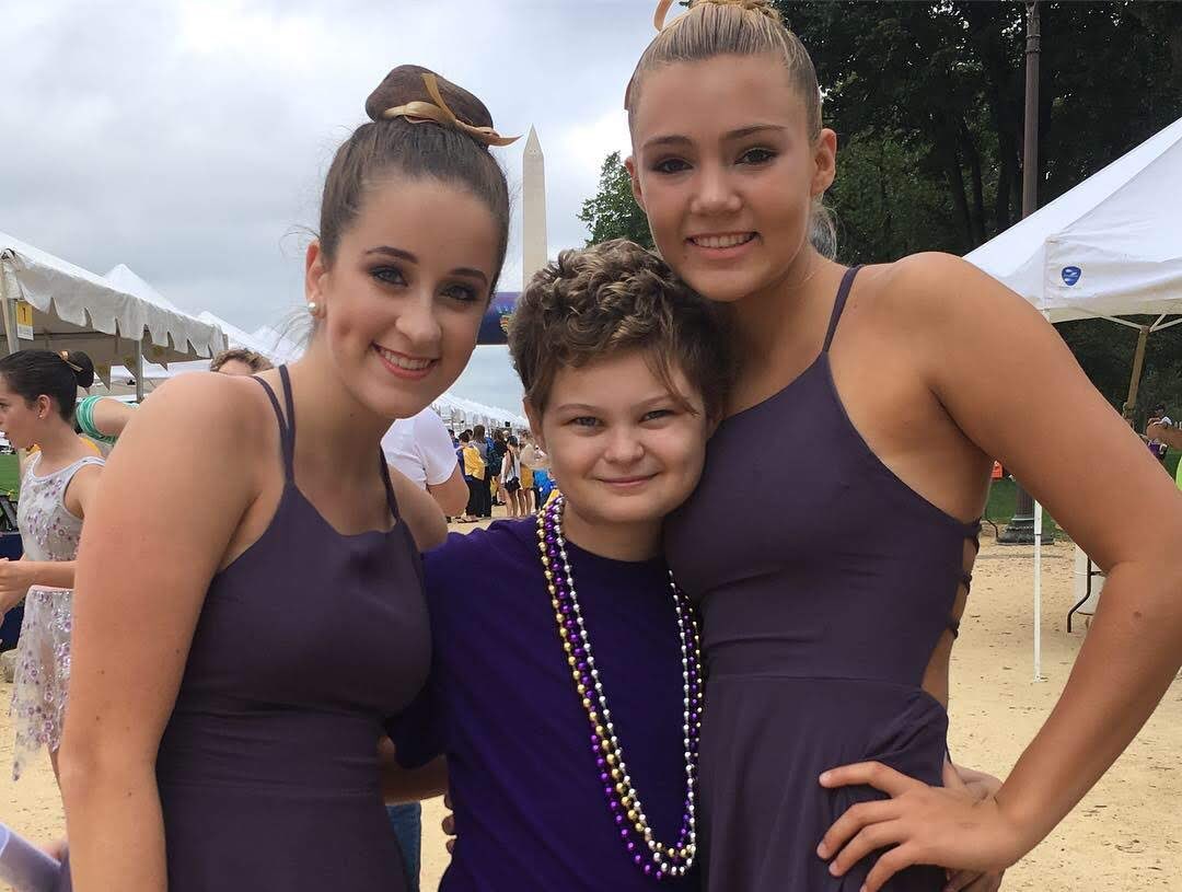 My favorite Artspire memory was performing at Curefest for the first time and getting to meet Maddie. She has been such an inspiration for me as a dancer and person and I am so thankful for all the time I had the privilege to spend with her. ❤️<a href="/kylierapp_/">Kylie Rapp</a> #Happy5th