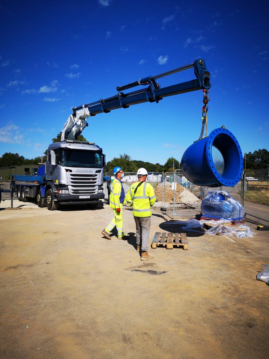 Terraflow_'s tweet photo. Our team have been out 24hrs a day working their way through this DN1000 pipeline.
Great job everyone, keep it up! 👍🏻
#Terraflow #DN1000 #hardatwork https://t.co/vU1IqYPNb8
