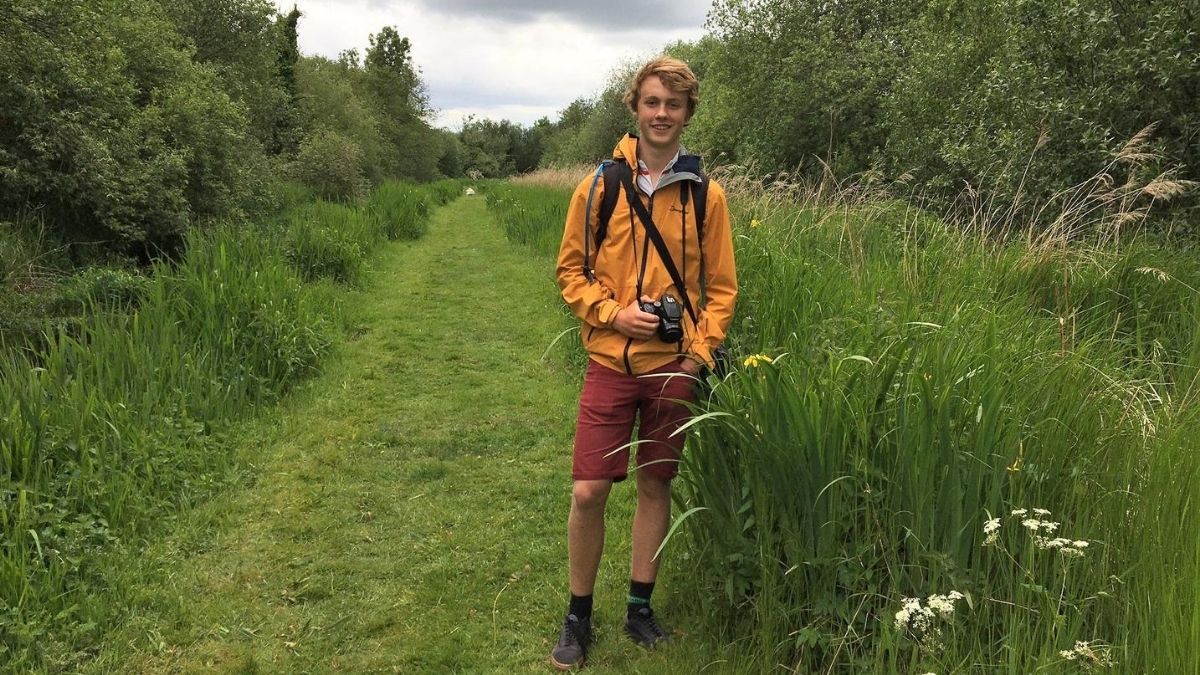 17yo  @JohnstonWilum is studying countryside management and he loves nature. He likes nature because it gives him a sense of freedom and time to think. He also enjoys recording birds, butterflies and finding bugs. Read more about Wilum at  https://wilumswildlifeblog.home.blog/ 