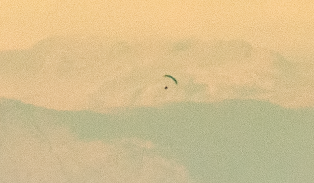 LiverpoolVista's tweet photo. I can see #Blackpool from #Liverpool and I think that's a hang glider in the distance. Nov 2019. https://t.co/ZArR5n29cX