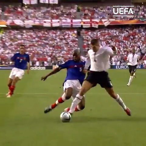  This tackle = __/   Happy birthday, William Gallas  | 