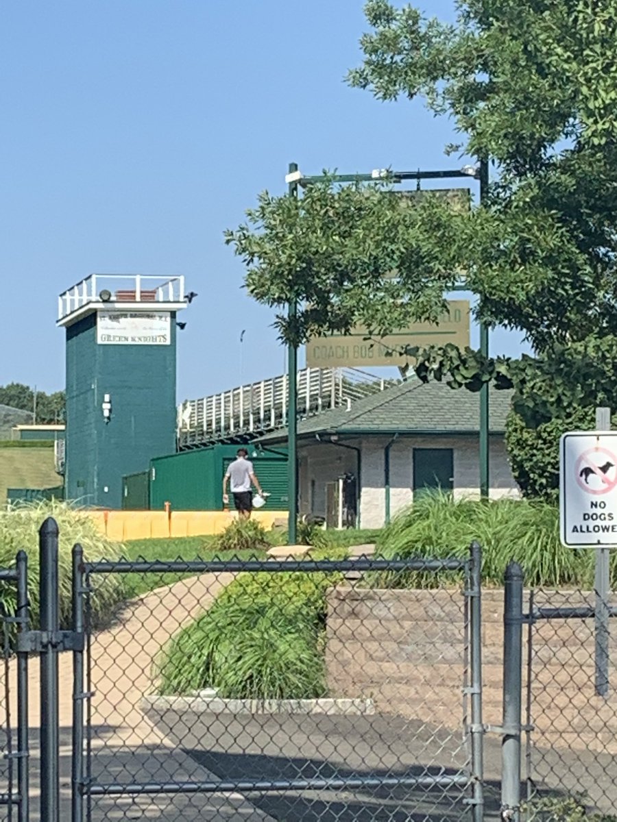 sjrlax's tweet photo. Impressed to see @JaredZev heading back to the practice field for some extra running following today’s offseason practice. https://t.co/JpiQUryNRp
