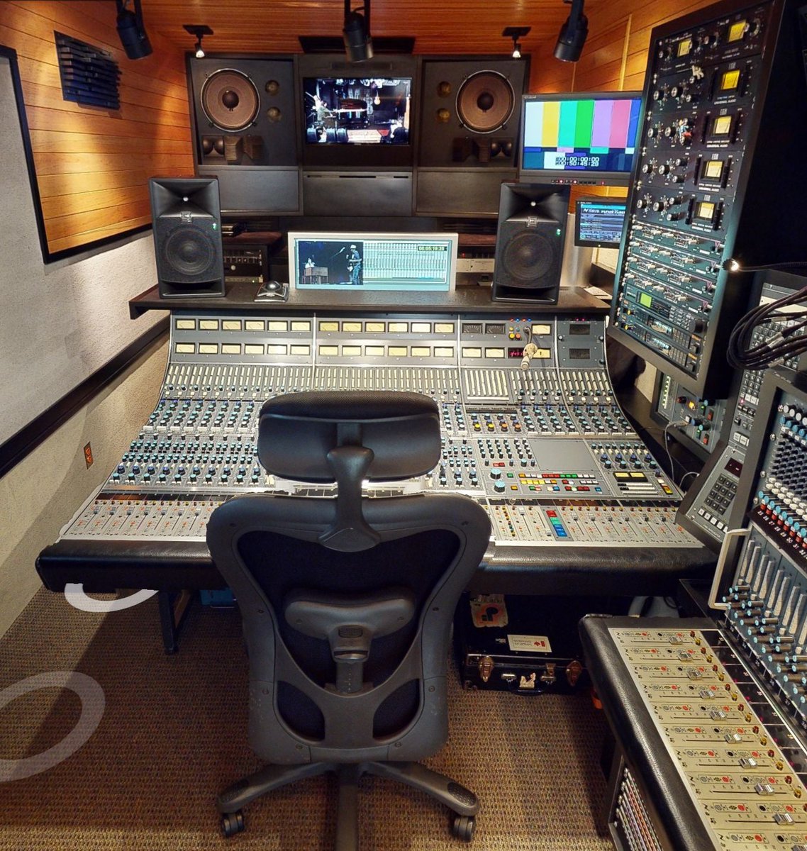 jbl sound studio