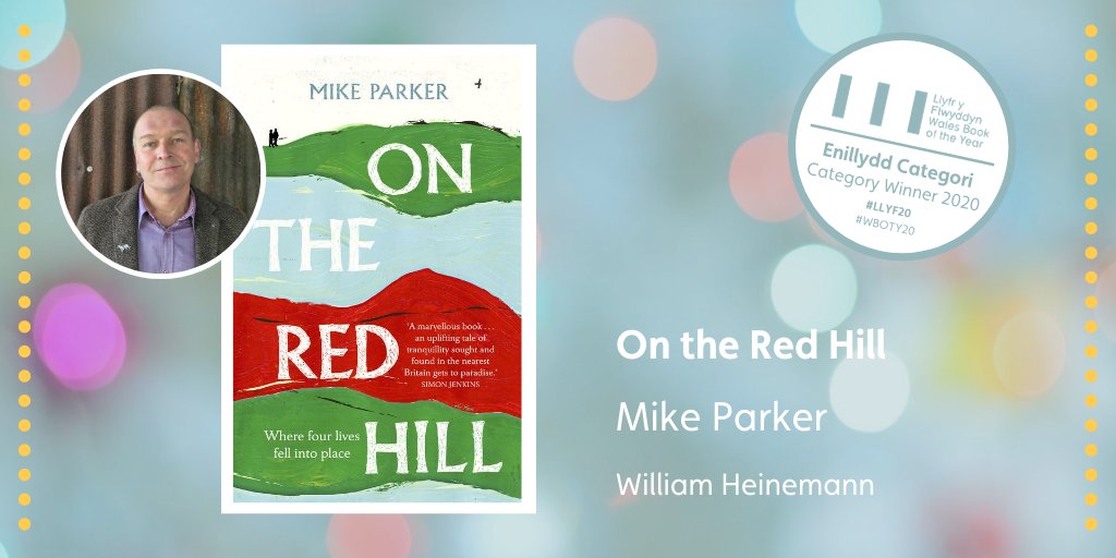 LlenCymru's tweet photo. Braf oedd cael sgwrs gyda’r awdur @MikeParkerWales wedi iddo ennill Gwobr Ffeithiol Greadigol #LLYF20 eleni gydag On The Red Hill. Mae Mike yn amlwg ar ben ei ddigon, ac yn edrych ymlaen at arddangos y tlws arbennig yn Rhiw Goch. https://t.co/yQltoQR7hg https://t.co/IGneJVEeuf