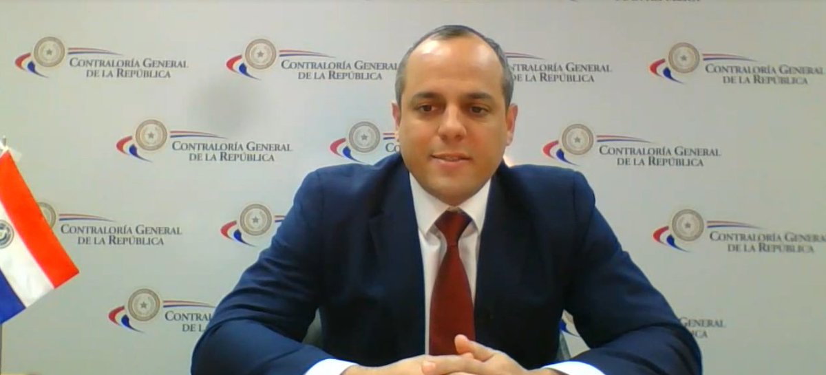 #WebinariosOLACEFS
👏El Dr. Camilo Benítez da las palabras de inicio destacando la importancia ejercicio del control ciudadano y la promoción del uso de herramientas tecnológicas para las tareas de control 🔍
Puedes unirte al Webinario aquí ➡ bit.ly/2EV2LAN