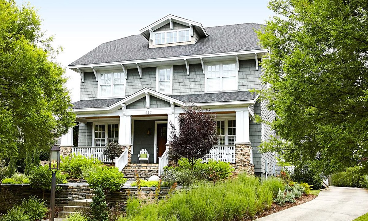 MARKIVBuilders's tweet photo. Window matching, permit restrictions, and structural support, oh my! It’s all about the details when you spring for a second-story addition...this article from Better Homes and Gardens is a great resource for getting started: https://t.co/Q1Q1c6dAYm https://t.co/43aMaTiHpl