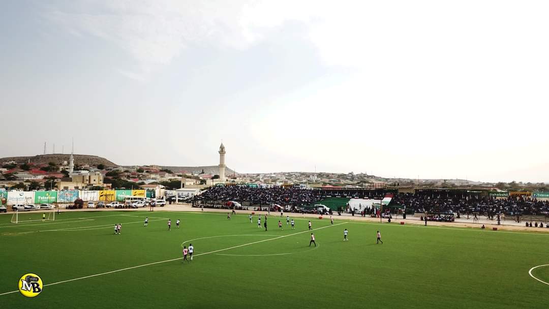 KFoodhaadhi's tweet photo. Galabta iyo #Hargeisa Stadium: Ciyaar xiiso leh oo dhex martay kooxaha Gaashaan iyo W. Maaliyadda ayaa ka dhacday. #Somaliland. https://t.co/IjER1xnOBe