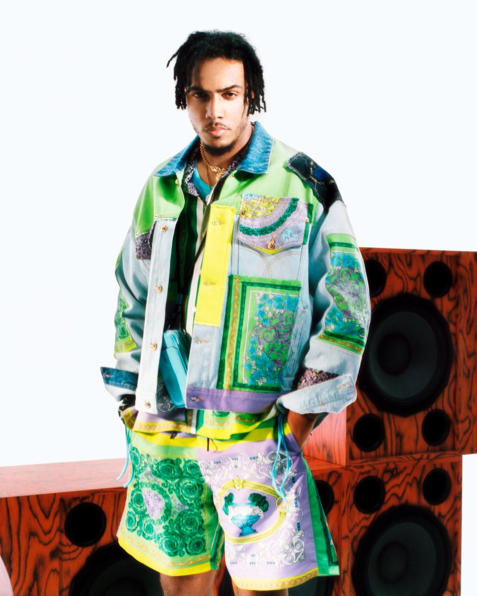Versace's tweet image. #AJTracey delivers an important and personal message with his new track Step On, launching tomorrow.

Discover more: e-versace.com/flash