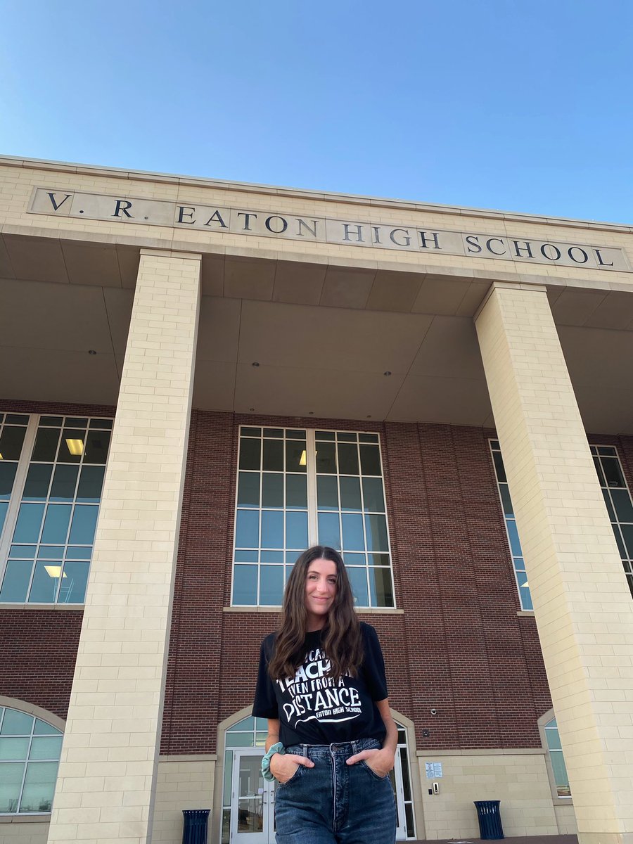 MsEasonELA's tweet photo. Ready for a fantastic year at NISD! 💚💙 https://t.co/oQEPEtENwz