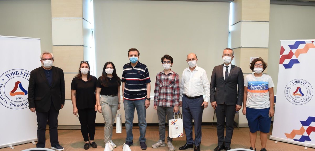 Balıkesir ilimizden dereceye giren öğrencilerimizi <a href="/tobbetum/">TOBB ETÜ</a>’de ağırladık. Öğrencilerimizin başarılarının  devamını dilerim. Öğrencilerimize eşlik eden <a href="/BatoTr/">BATOT🦆♥️</a> Genel Sekreter Yardımcısı Yusuf Çınar’a teşekkür ederim.