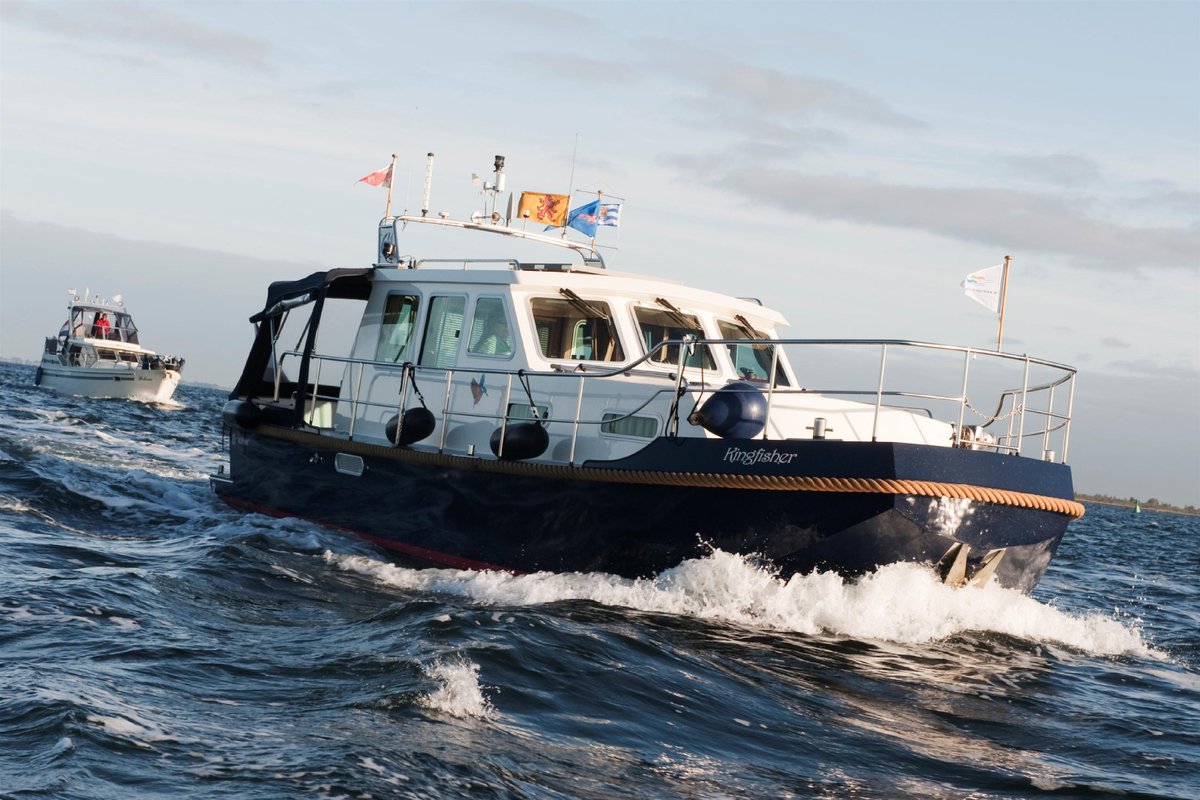 Ga jij deze zomer regelmatig het water op? Met deze korte online cursus leer je alles wat je moet weten om veilig en met plezier met je motorboot, sloep of op de motor met je kajuitzeiljacht te kunnen varen.

Start hier met de gratis cursus ➡️ bit.ly/3ixTyNl