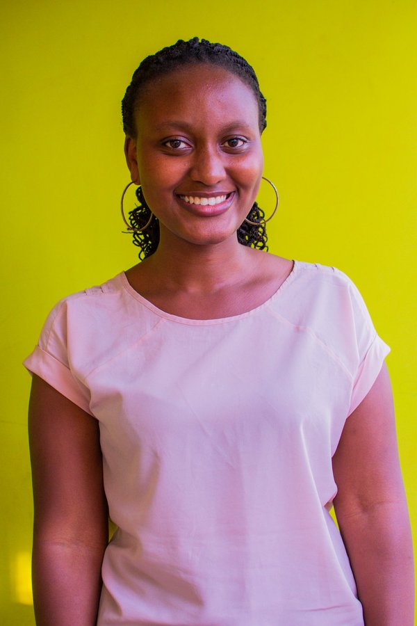 40days_40smiles's tweet photo. #WCW: Faith Uwimana. C.J, Chief Justice in the making this one. When she is not studying law, she is serving in church and excelling at her work at 4040.
 #LetsAngaza https://t.co/gMseKeYada