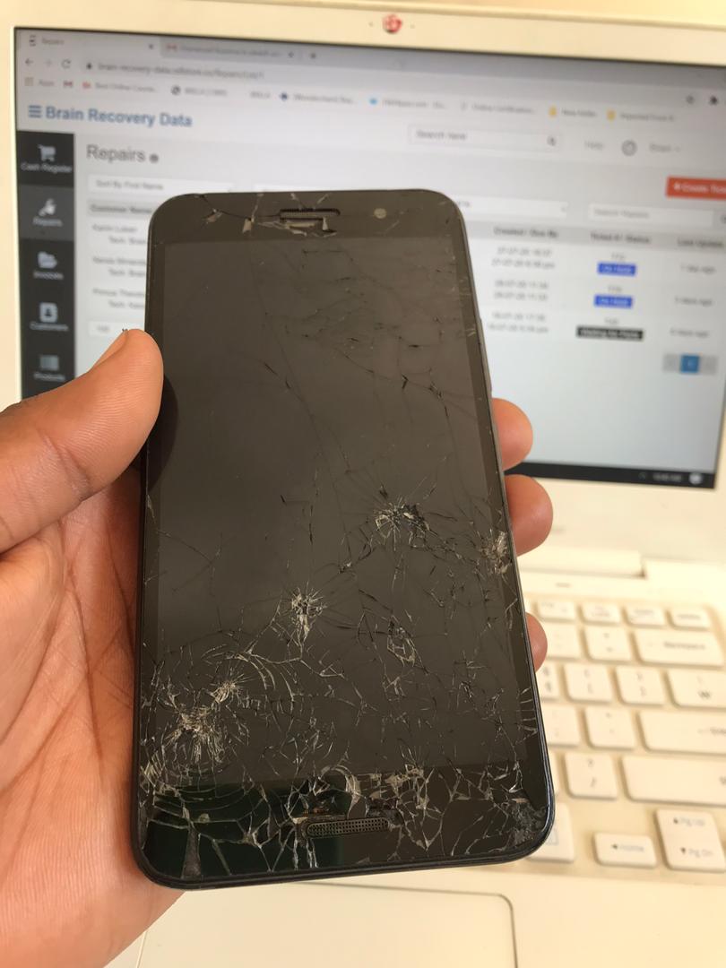 mokollae's tweet photo. Your phone bricked? Follow #BrainRecoveryData then click profile and view media. https://t.co/zu77aMTwzp