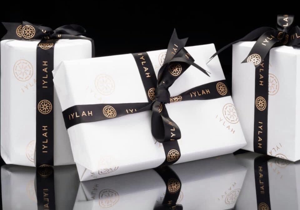 Treat yourself and your loved ones! IYLAH, inspired by the world’s most enchanting culture and scents, and the colourful stories behind them.

A perfect gift for your precious ones.

Available at iylah.com

#Iylah #British #London #Fragrance #Niche #Luxury #Perfume