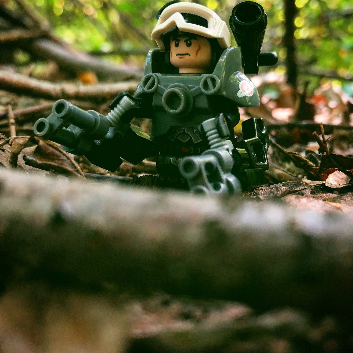 BrickTaco_67's tweet photo. Commander Jones reporting for duty! https://t.co/xpbRlOrRnL