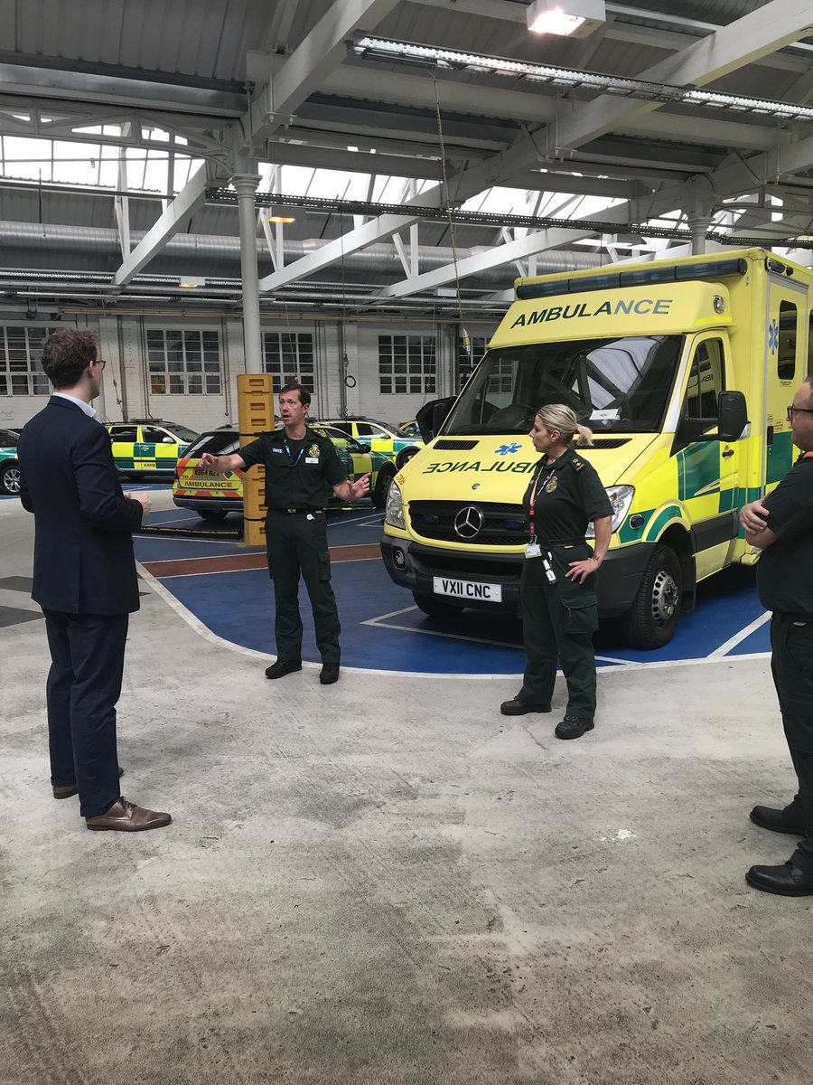 A very useful visit to our Croydon Street, Bristol station ⁦@BNSSG_SWASFT⁩ today to host ⁦@darrenpjones⁩ and explain the fantastic work our people do and the care provided to Bristol. Thanks to ⁦@TenksSarah⁩ and her team.