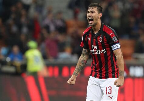 Realistic signing: Alessio RomagnoliA real leader at the back for Milan. A solid defender, a capable passer, and a worthy captain. With a contract until 2022, this is Milan’s last chance for big money, so long as he doesn’t renew.