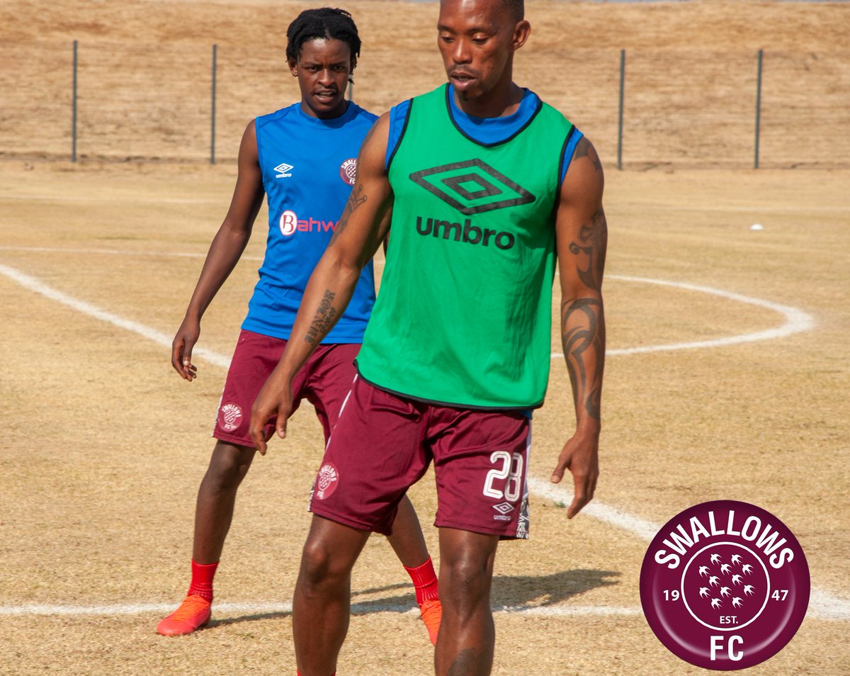 Moroka_Swallows's tweet photo. Warm up done.
#MorokaSwallows
#LennaKeleSwaiswai
#TSSportingSwallows
#GladAfricaChampionship
#Bahwiti
#SupportSwallows
#ThePSLIsBack https://t.co/g0uJddZ87j