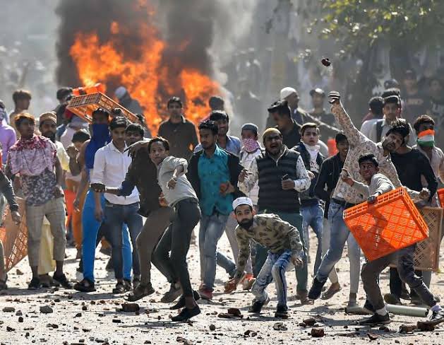 (11/n) This was what had happened in Delhi? What happened in Delhi under the mask of religious riots were actually strategic methods to defuse the government, to make the machinery of the government ineffective. The capital of the Indian government- the Delhi City to make it