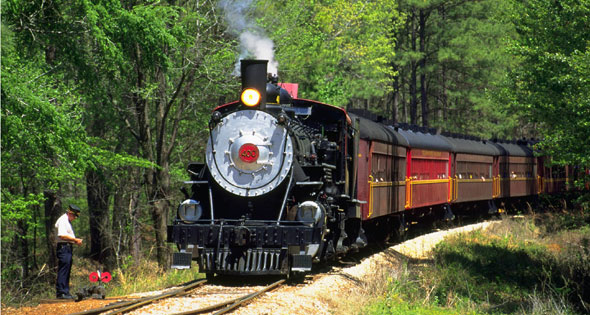 TexasStateRR's tweet photo. Been a fan of #TexasStateRR since the '70s? You'll recall No. 400. This 1917 Baldwin-built engine wore #400 during the Texas Wildlife and Parks Dept years, but it later reverted to its historic number, 30. Ol' 30 will lead our #SteamPower Aug. 14 & 15. https://t.co/IKwI1U1f9l https://t.co/IM4CxbstuB