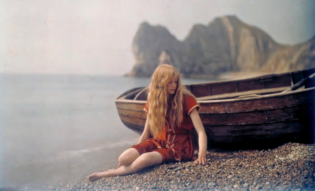 BabelColour tweet media