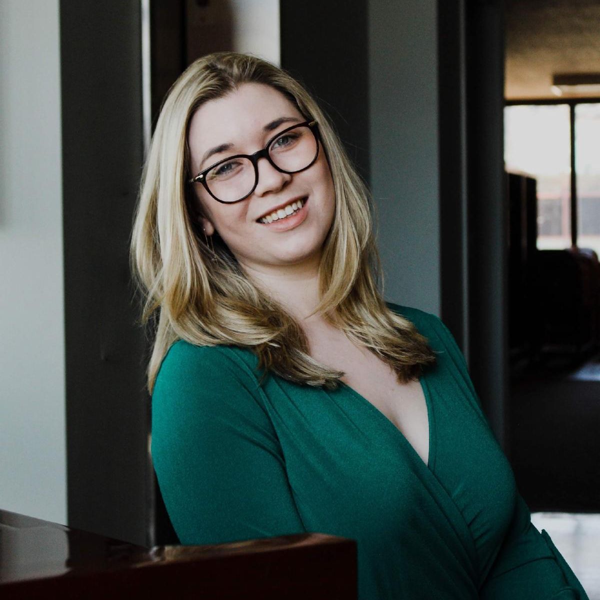 317main's tweet image. This week at the Yarmouth Farmers market:  Tangy Tomatoes, Hot Sauces and Fresh Vocals with Alicia Phelps. conta.cc/2XSbE4Q