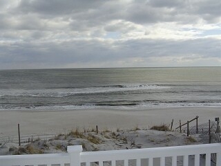 #LBI #oceanfront #vacationrental. 4 bedroom 2.5 bath reverse living contemporary with incredible ocean views up and down the #beach! 5707 Ocean Boulevard, #BrantBeach.
More info mancinirealty.com/rental.php?id=… Sleeps 12. Weeks avail in Sept &amp; Oct. @mancinirealty1 #longbeachisland #nj