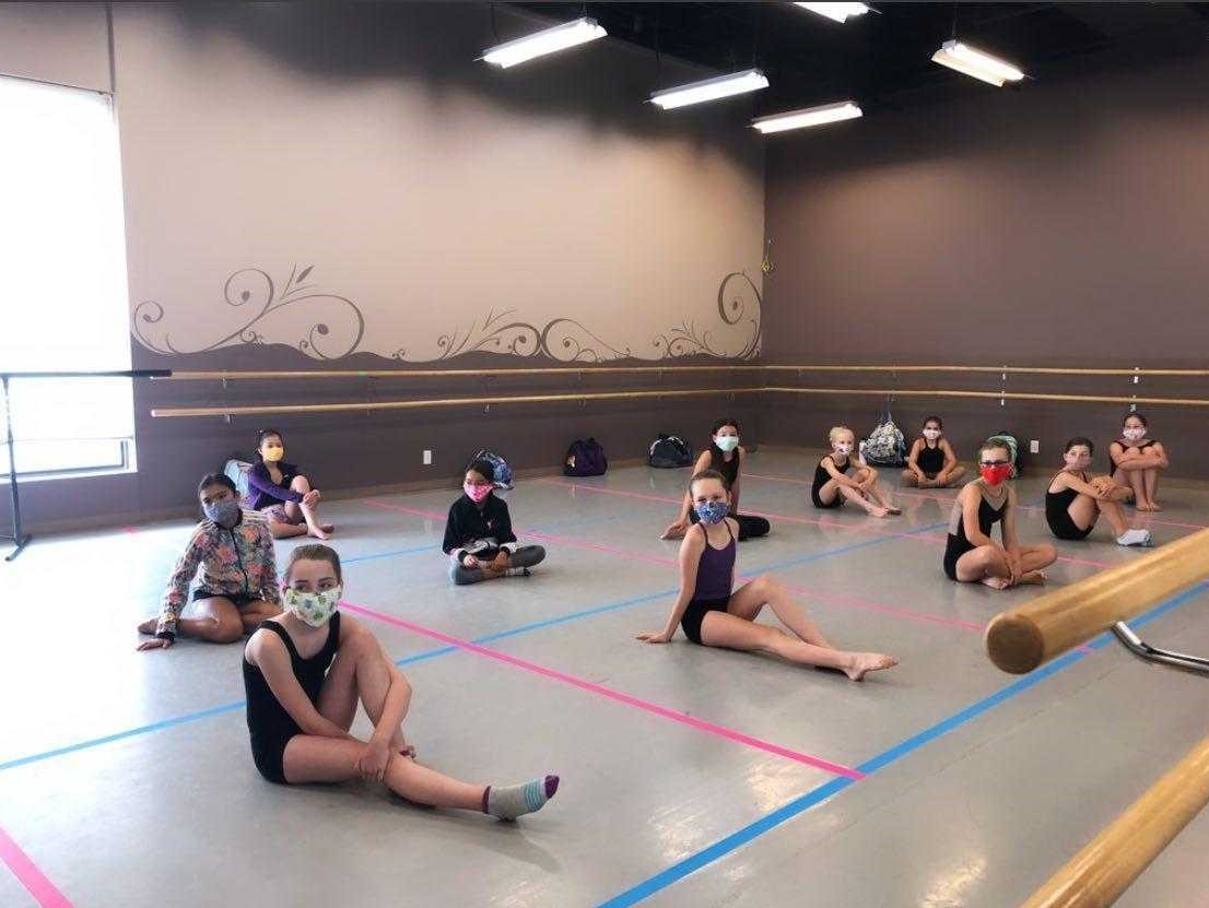 CSDdance's tweet photo. What a beautiful sight π
This week we finally got to welcome back our amazing dancers, and honestly, we couldn't be more thrilled! Things look a bit different, but it's totally worth it.
#CSDdance #CSDfamily #CSDSummerConvention https://t.co/B90nDSRmTt