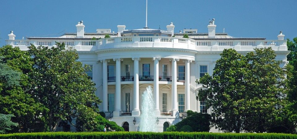 GoDelExpress's tweet photo. Day on Your Own in Washington DC? YES! We are GOING Wed. Sept 16!   50% bus capacity with clear &amp; strict cleaning &amp; safety protocols. Find out more @ https://t.co/iVZ3pdFEL5  ALSO trips to NYC Sept 12 &amp; Gettysburg Sept 19!  We can't WAIT to get you back on the road again! https://t.co/XIxPSGhAtF