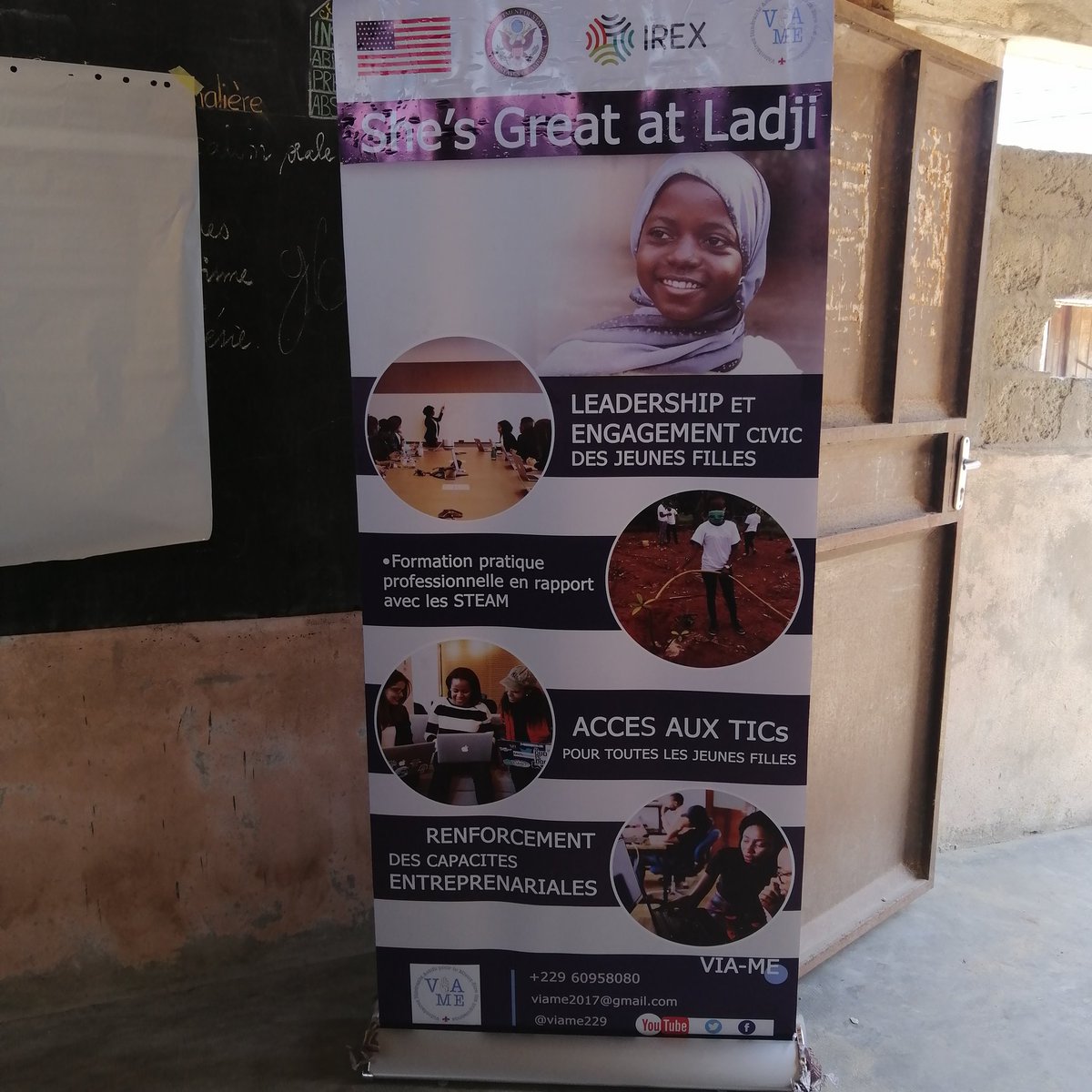FASSINOUpascal3's tweet photo. Cérémonie de lancement du projet "SHE’S GREAT AT LADJI" initié par @ViaMe8 en partenariat avec @IREXintl. Cet projet vise à former 15 jeunes filles déscolarisées en #leadership, #SSRAJ, #engagement #civique et #entrepreuneriat afin de les rendre autonomes. https://t.co/Z91Y69VKfF