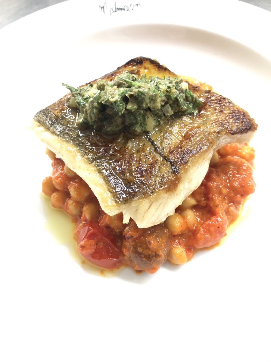 ⁦@TheReadingMal⁩ roast haddock preserved lemon salsa Verdi,chorizo, chickpeas &amp; tomatoes.