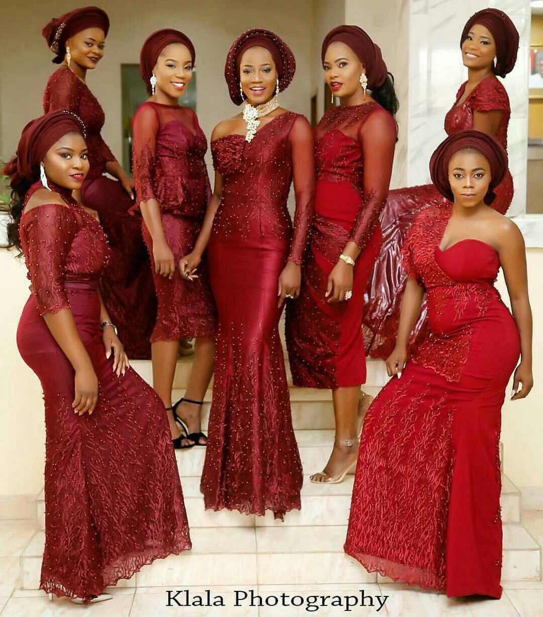 A person who does not rally round a celebrant may not be given support from the organiser of the event. Embedded in this is the purchase and wearing of aso ebi, which may be the basis of social differentiation at the event.