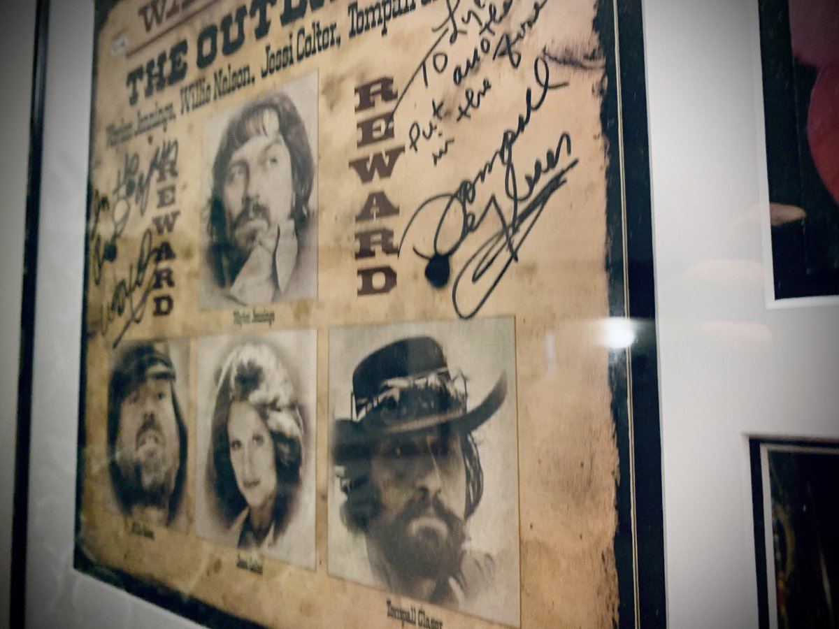 mrestyle's tweet image. It’s 7 years since one of the coolest &amp;amp; greatest passed away #RIP #TompallGlaser. An awesome singer who even had a Southern melody in his voice when he spoke. I imagine his family &amp;amp; friends miss him profoundly, I know I do as a fan &amp;amp; guy who was lucky to spend some time with him.