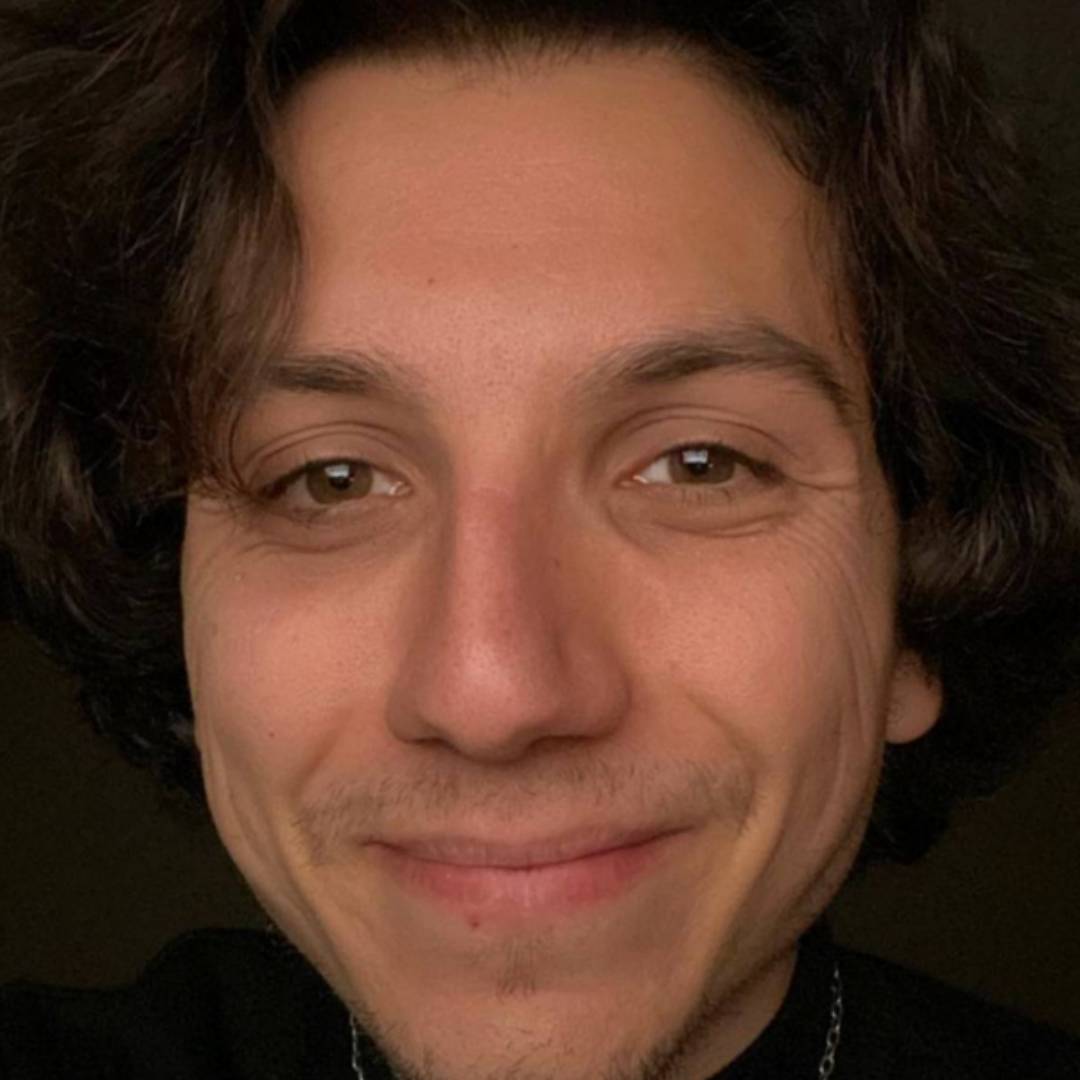 👁️