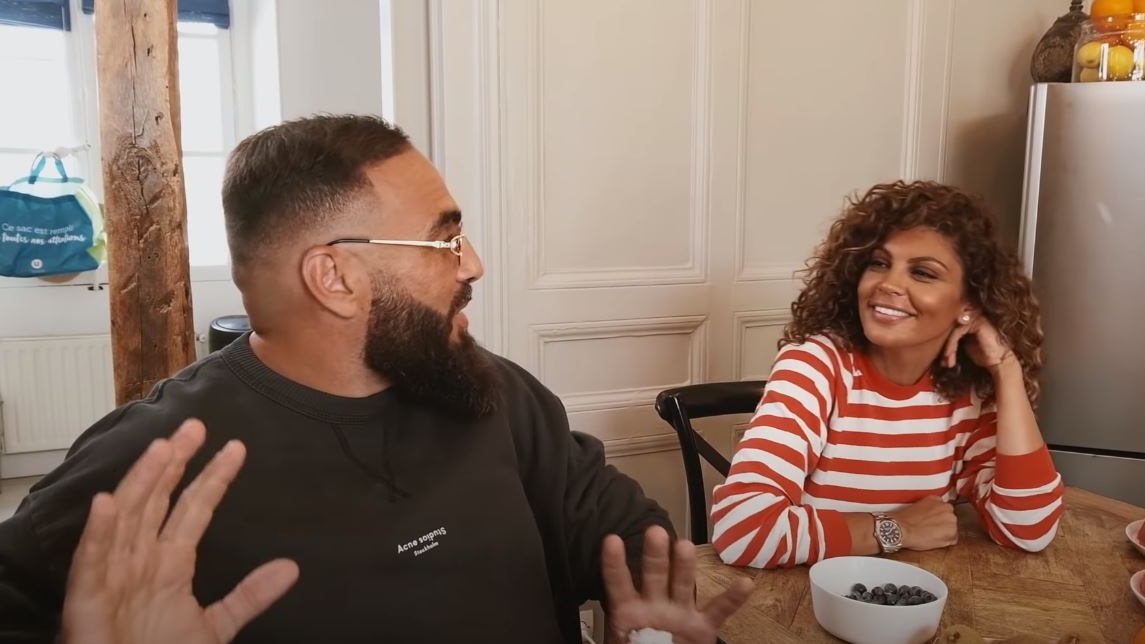 Nawell Madani @nawellmadani : "Comment vous vous êtes pécho ?" ft. Médine <a href="/Medinrecords/">Médine</a> - Mood ➡️ oodarmagazine.com/cover/mood/naw…