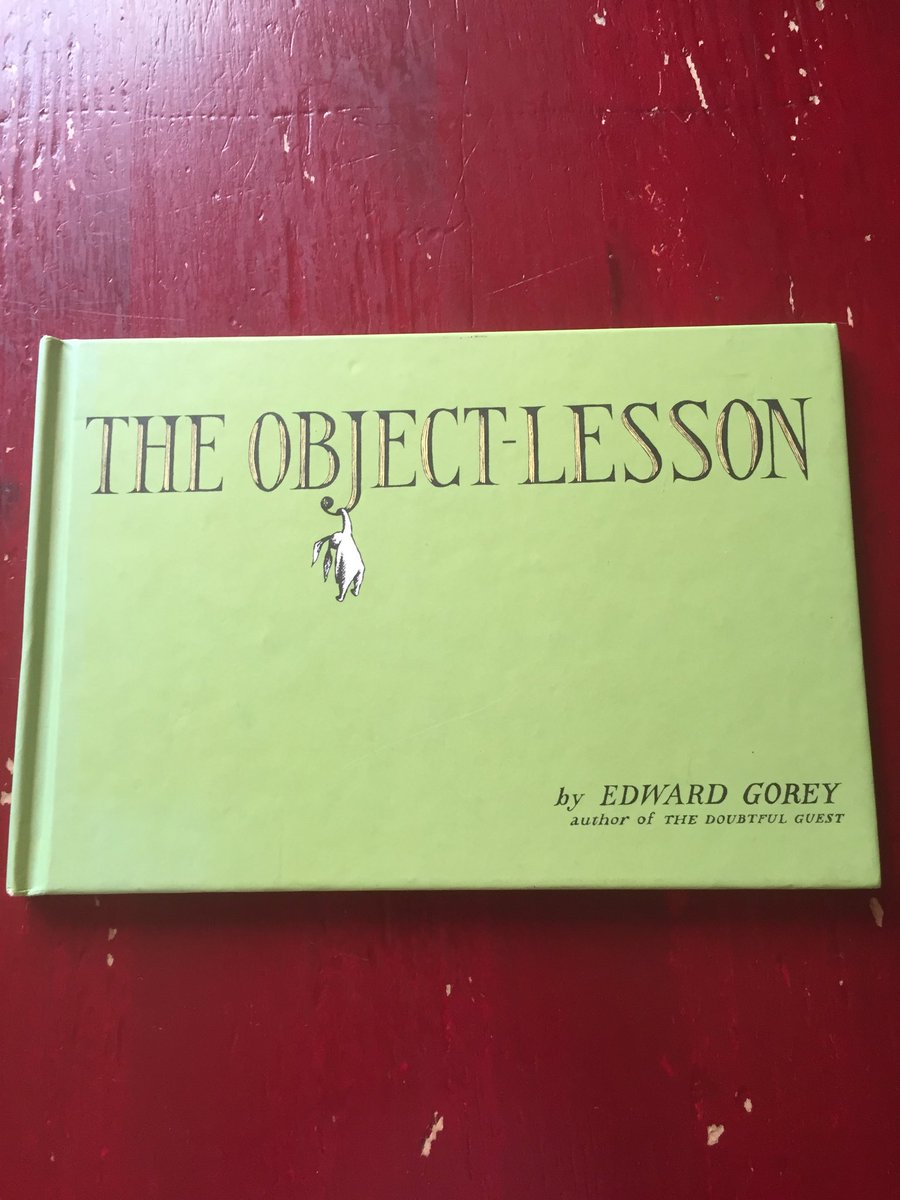 GDBastow's tweet image. Currently reading these joyously macabre little beauties for research purposes. Thanks very much for the recommendation .⁦@TAGartwork⁩ 
#EdwardGorey #TheObjectLesson #TheUnstrungHarp #AmReading #AmWriting 📚❤️🖊