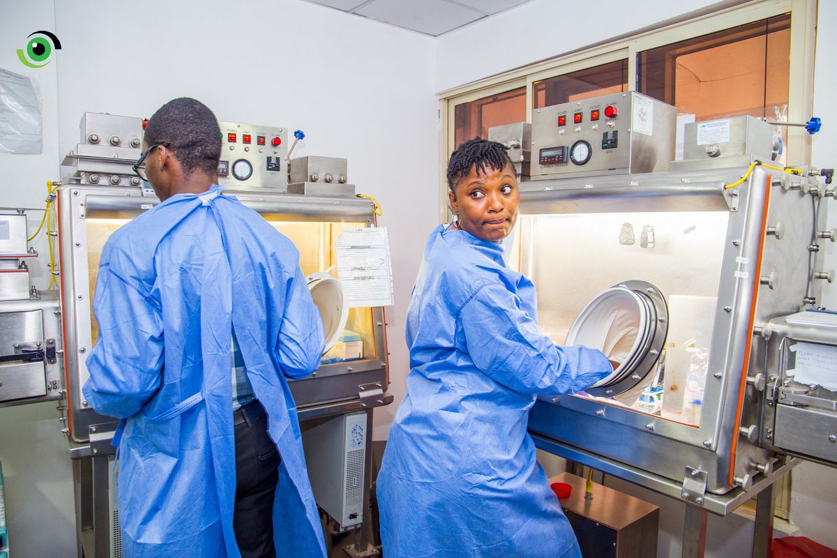 Chikwe_I's tweet photo. Happy #InternationalYouthDay

Especially proud of young people at @NCDCgov who take opportunities to contribute to health security, run with it with so much energy &amp; dedication

We remain committed to supporting the growth of next generation of public health leaders

📸 pre-2020 https://t.co/gGEAJdD1Yj