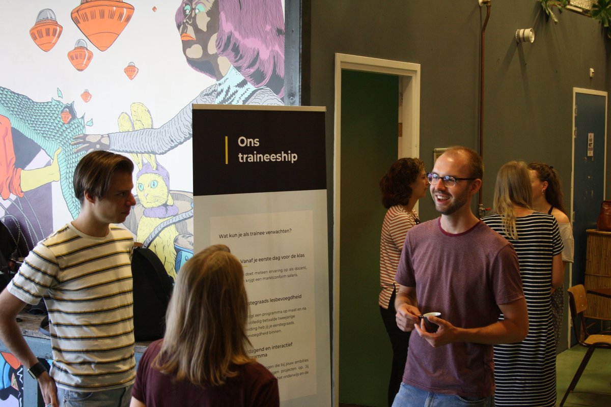 Trainees in onderwijs tweet media