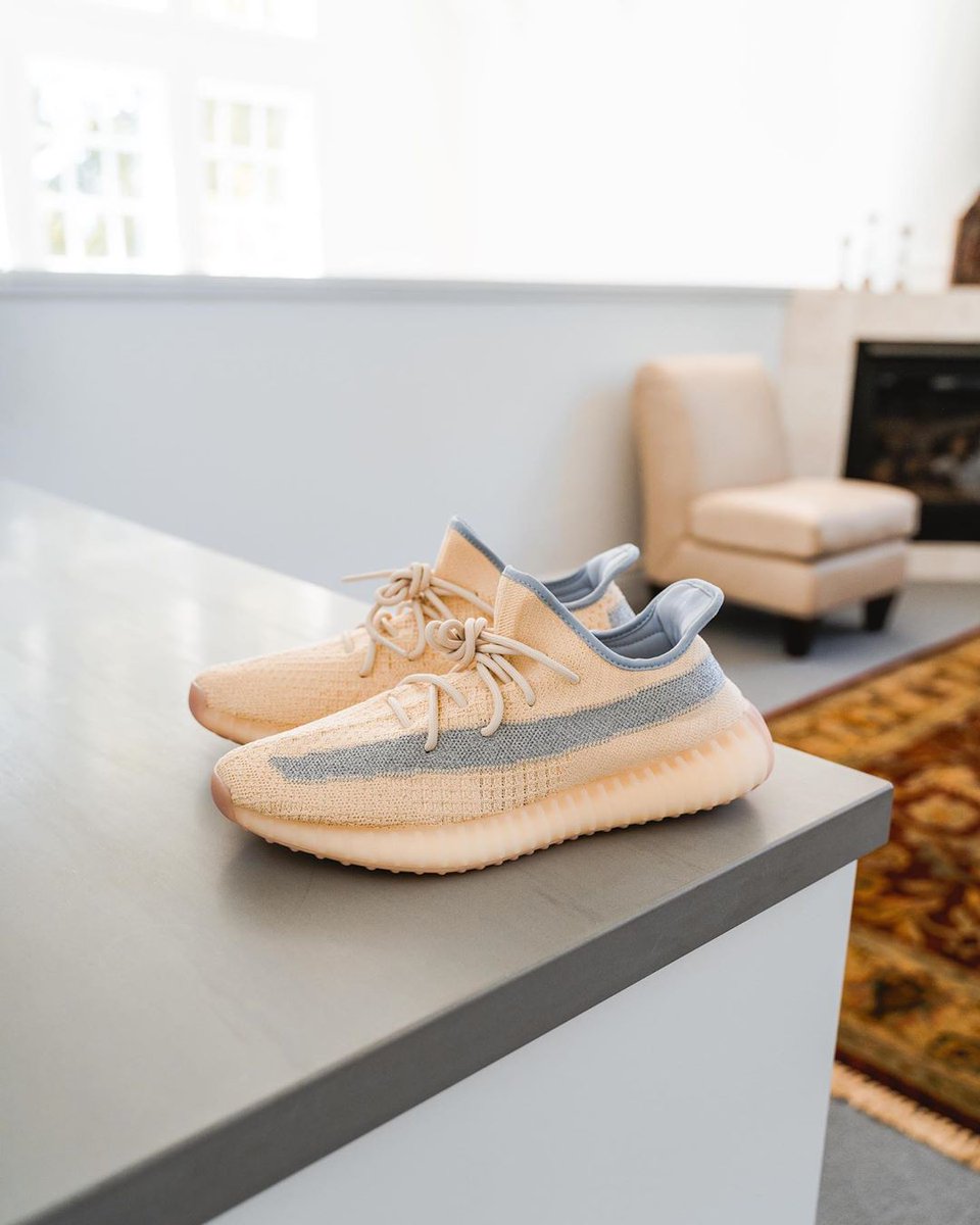 LimitedRunShop's tweet photo. Originally leaked back in January, the Adidas Yeezy Boost 350 “Linen” is a shoe that’s perfect for any sneakerheads collection. We still have a few pairs left, so sure to secure your pair today!- https://t.co/Am53XPzh3K
📷: @lazysnorlax
#LimitedRunShop #YeezyLinen #YeezyBoost https://t.co/C2iOyUluVt
