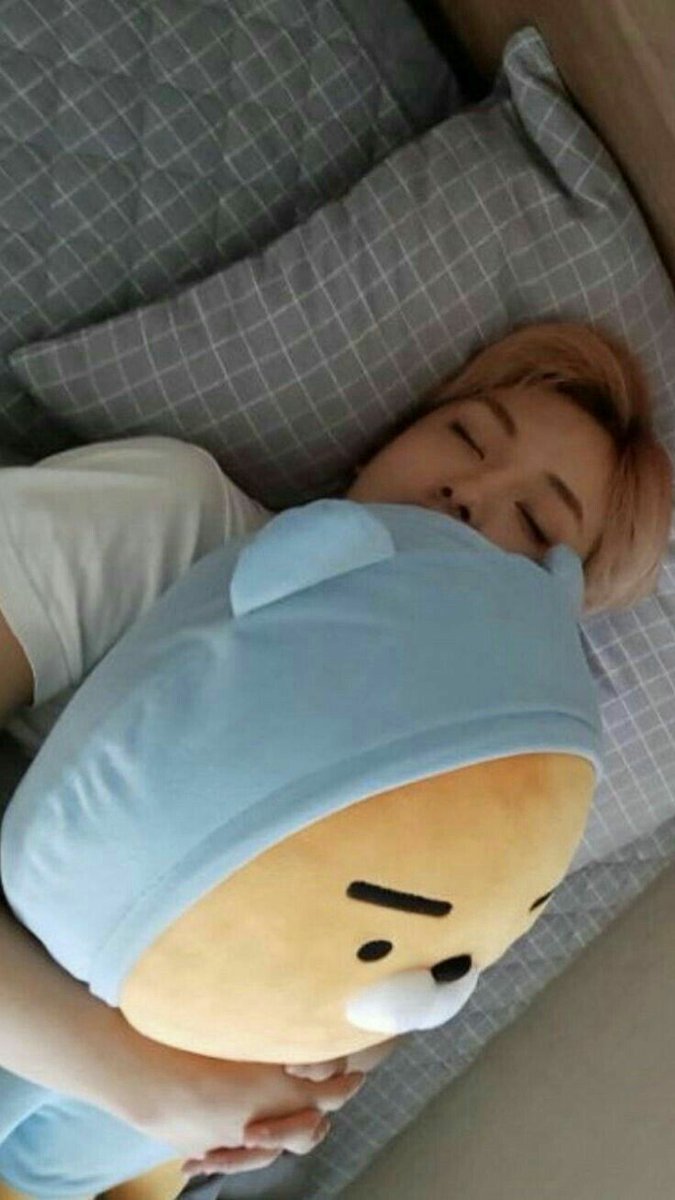 Lhyaaaaa2's tweet photo. 생일 축하해 나나! 
나는 당신을 너무 사랑합니다. 정신을 유지하십시오!  끝까지 응원하겠습니다 😘💪🏻
#HAPPYNANADAY #HAPPYJAEMINDAY #jaeminday https://t.co/7K0UcD693V