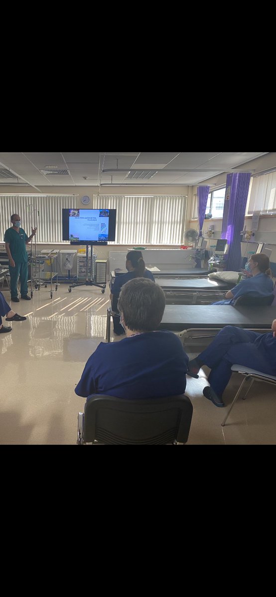 LancsEndoRPH's tweet photo. The first teaching session @LancsEndoRPH @LancsHospitals with Dr Munavvar around the #EBUSTBNA procedures, with our new teaching screen 🖥🤩it made the session more visually appealling and enabling a more indepth explantion of the #lung #annatomy #bronchospy https://t.co/yBkR5DwFLX