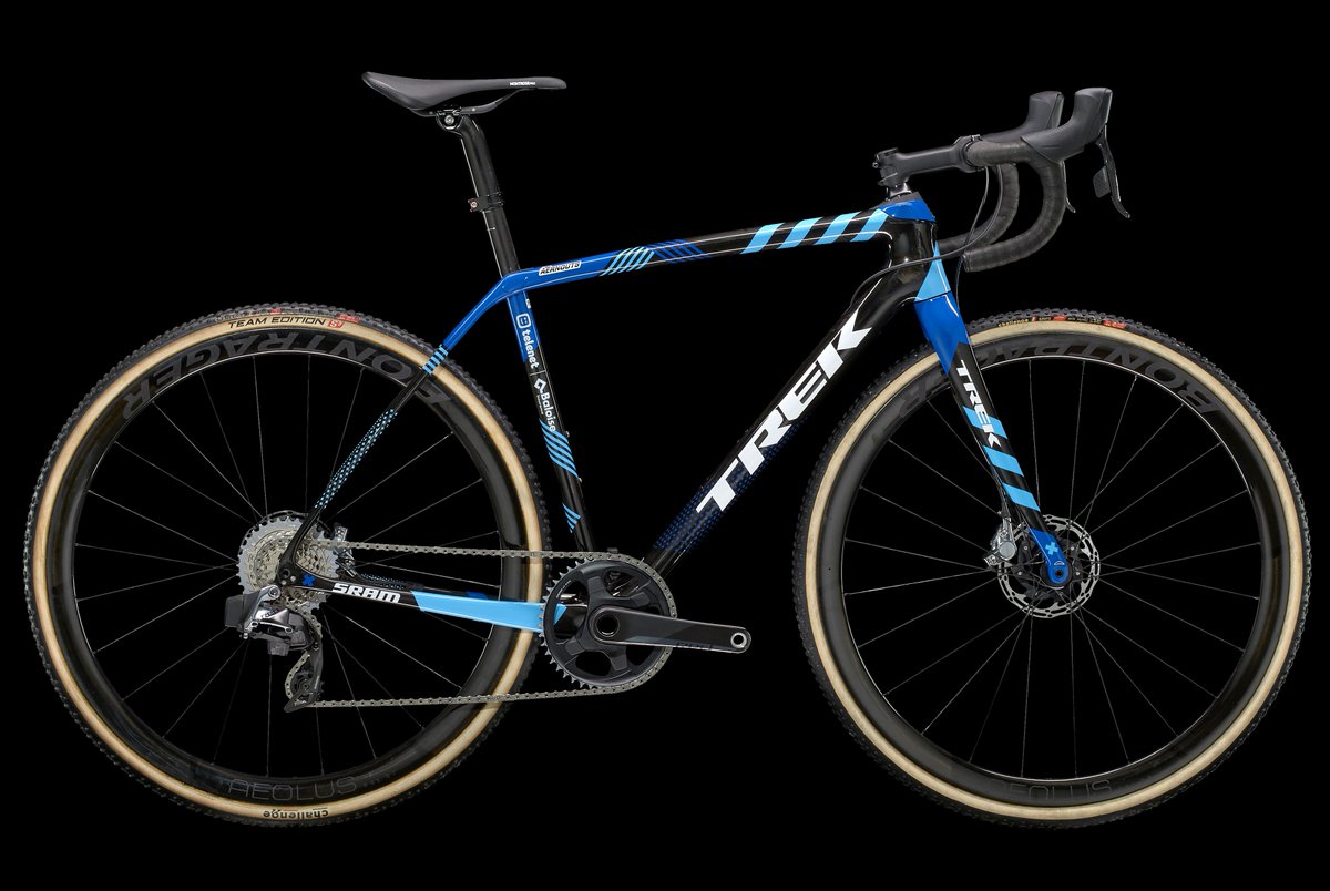 NEW BIKE DAY

Presenting our new <a href="/TrekBikes/">Trek Bicycle</a> Boone with <a href="/SRAMroad/">SRAM Road</a>  AXS groupset for the upcoming CX season 😍

telenetbaloiselions.be/nl/nieuws/arti…

#newbikeday
#cxiscoming
#lifeisbetterwithbikes
#SRAM
#SRAMAXS